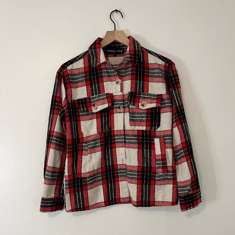 Red Kendall and Kylie shacket size small